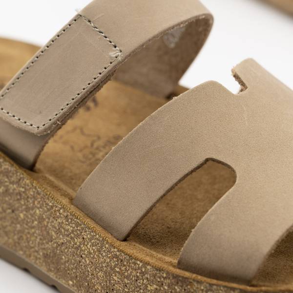 Gomera-004 Piel Nobuck Taupe 2