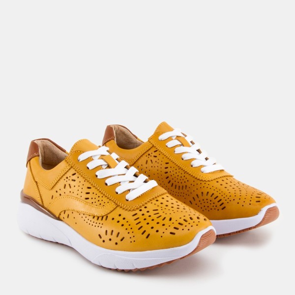 Saona-003 | Sneaker cómodo de piel con diseño picado y Memory Gel