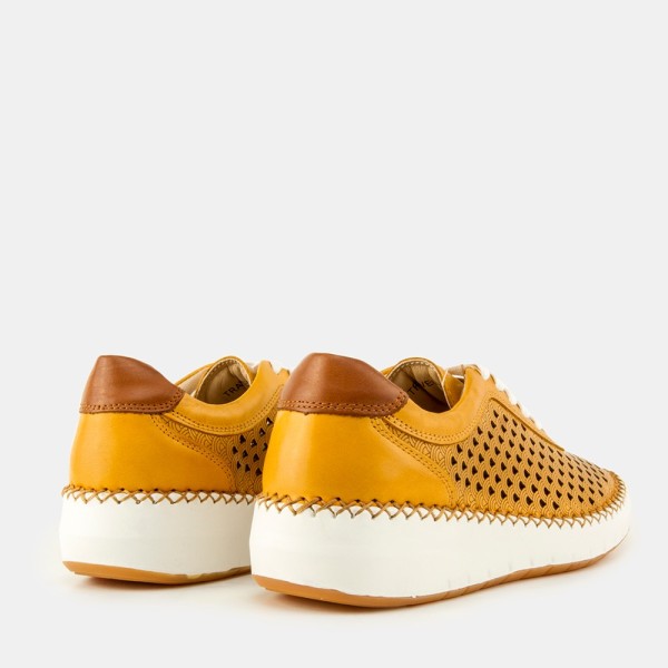 Travel-001 | Sneaker de piel con planta cosida a mano y Memory Gel