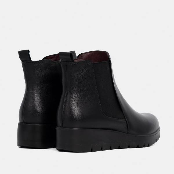 Carmina-015 Piel Negro