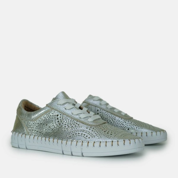 Creta-007 | Sneaker de piel con diseño picado y planta Memory Gel 2