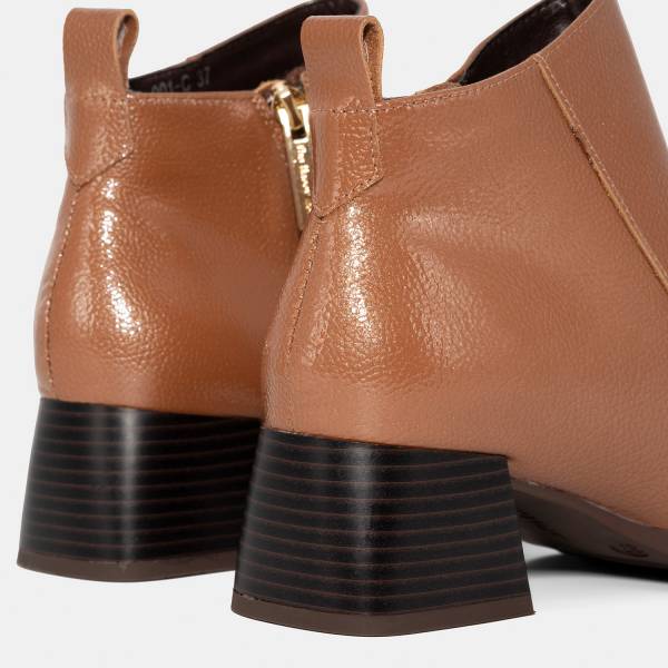 Elena-001 Charol Champagne